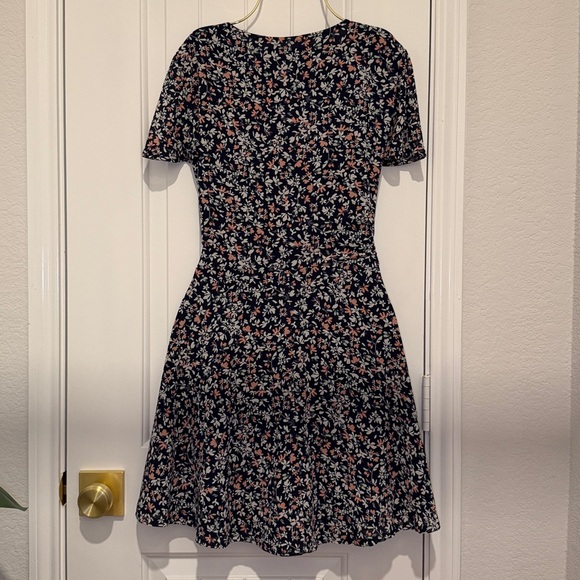 Abercrombie & Fitch Floral Wrap Mini Dress | M | Flowy & Feminine - Picture 3 of 7